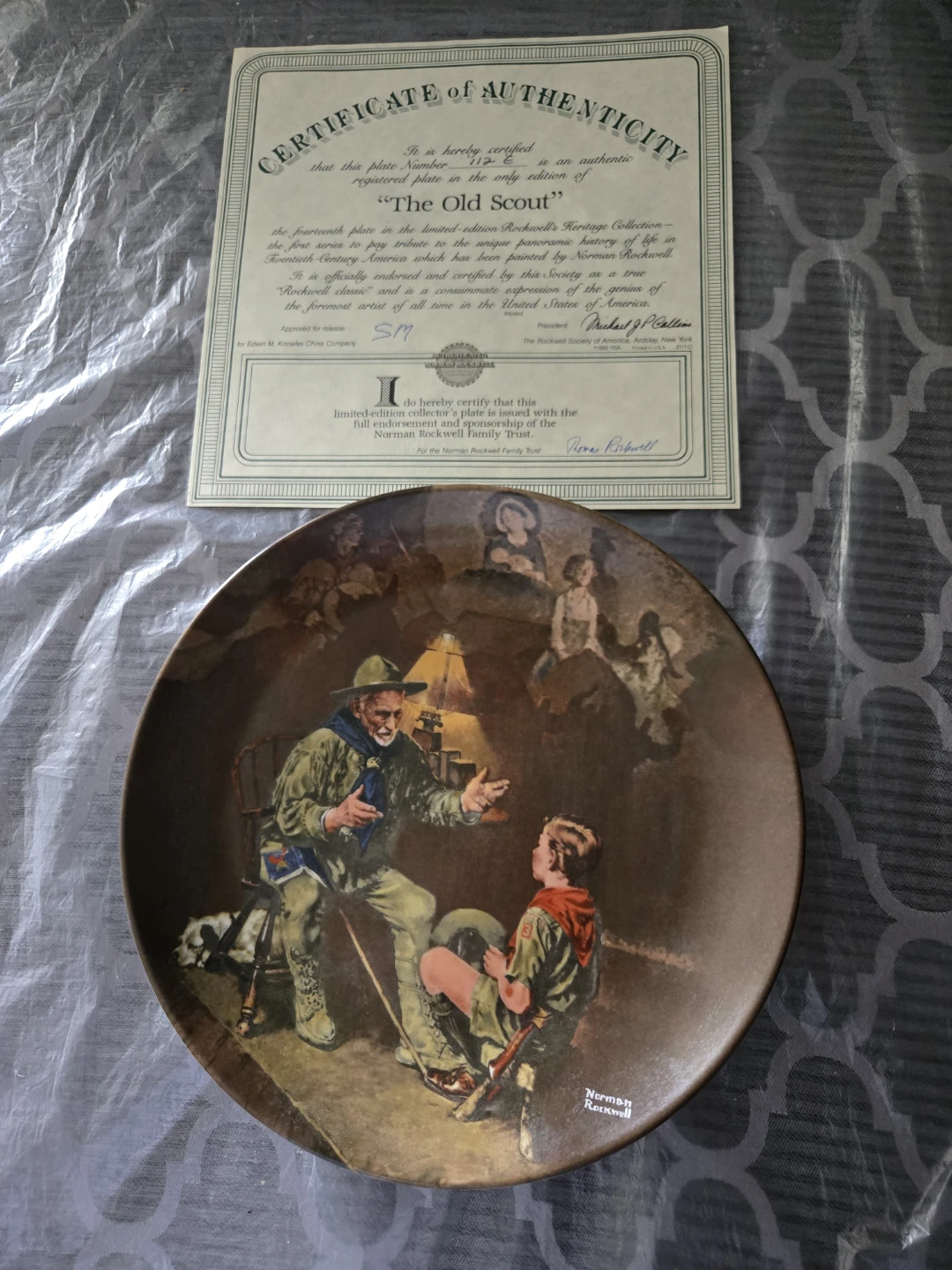 Rockwell Society Rockwell's Heritage collection plates. - photo 2
