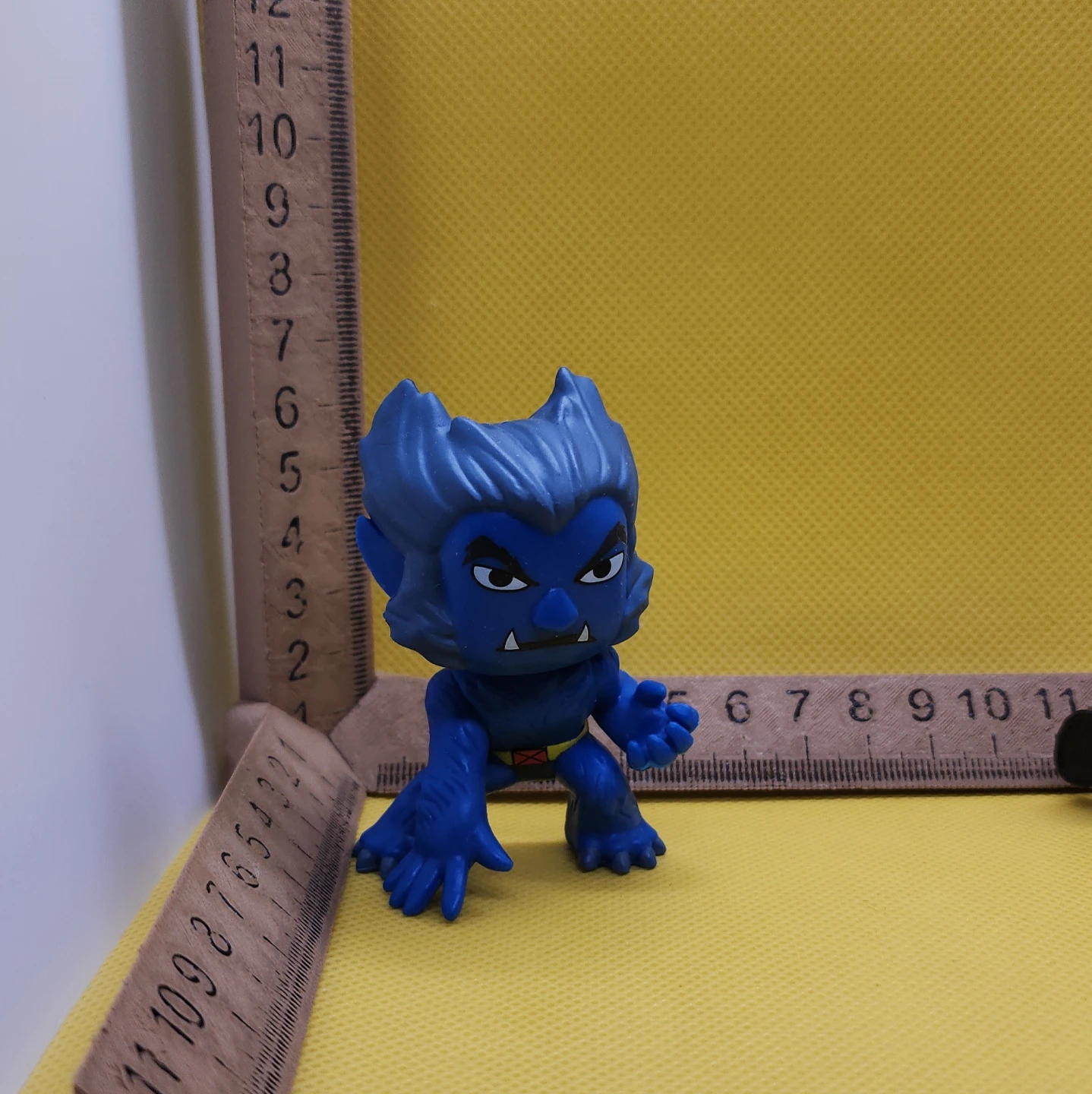Funko X-Men Mystery Minis Vinyl Figure (Beast) - photo 3