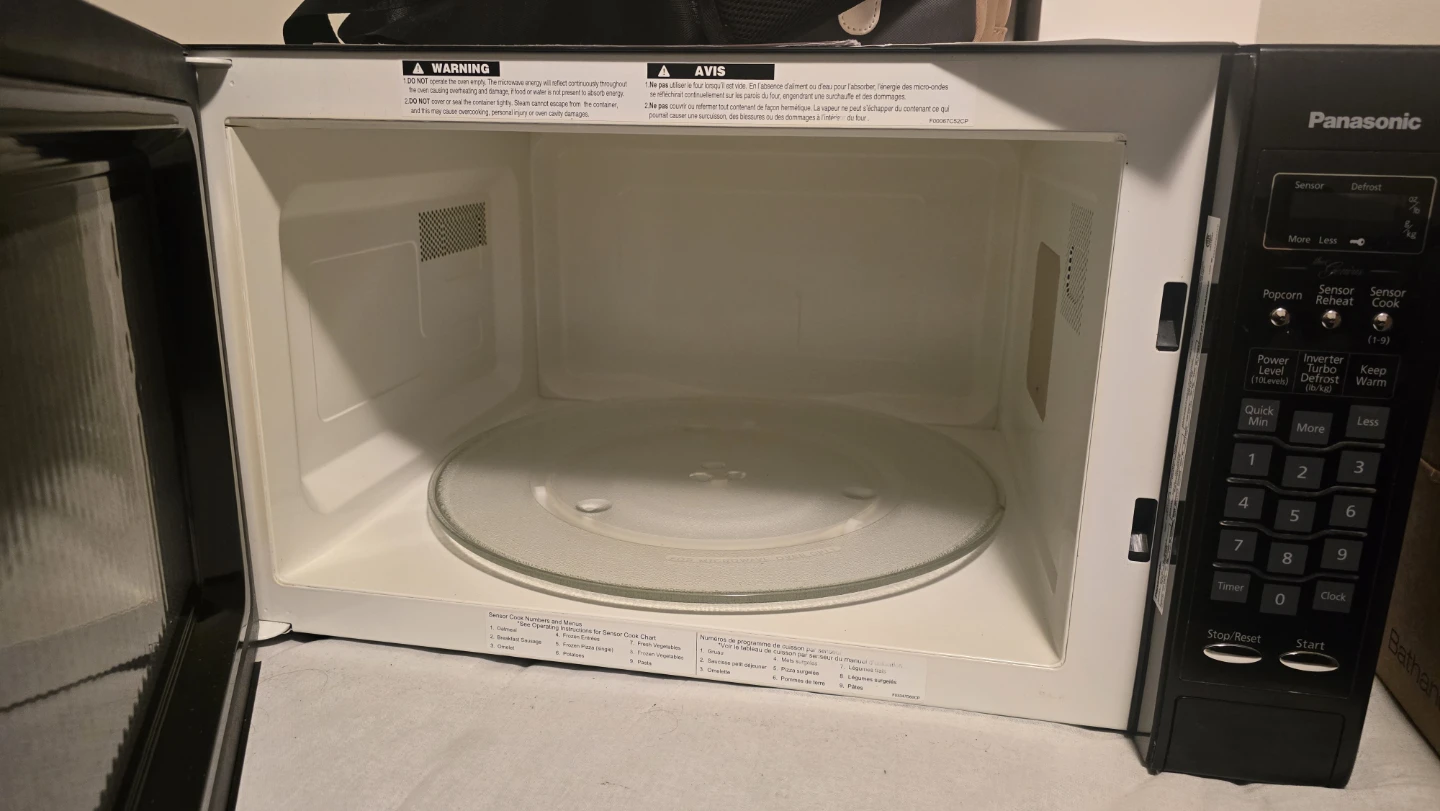Panasonic Inverter Large Microwave Oven - photo 2