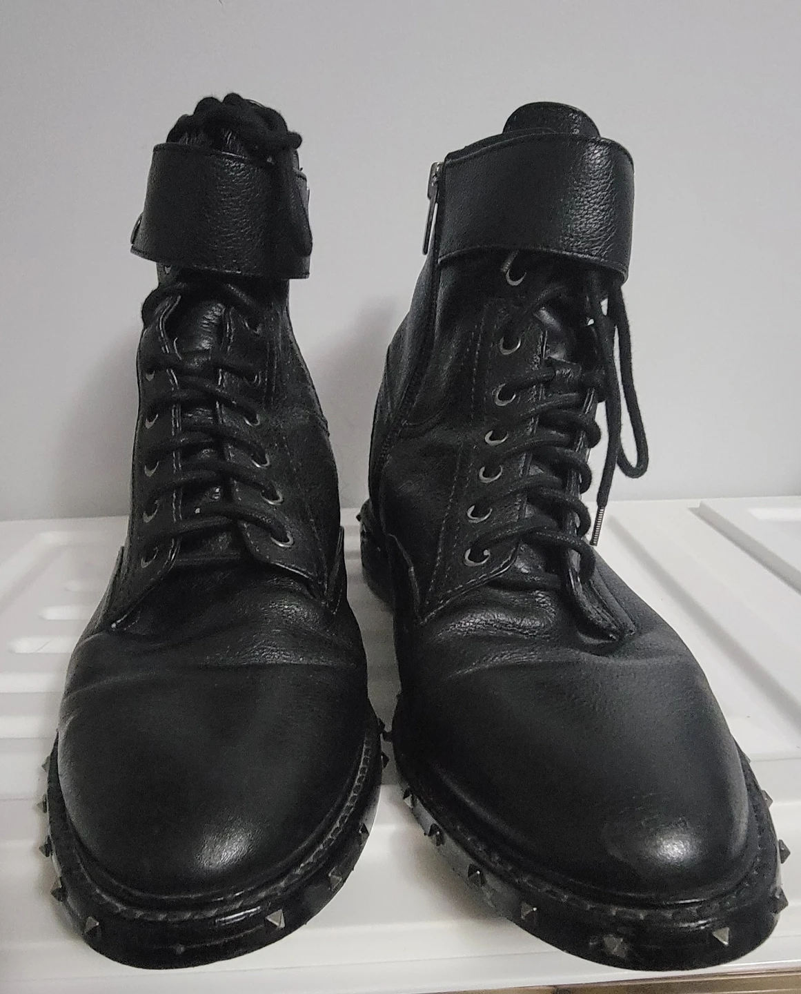 Vince Camuto Black Leather Studded Combat Boots - photo 4