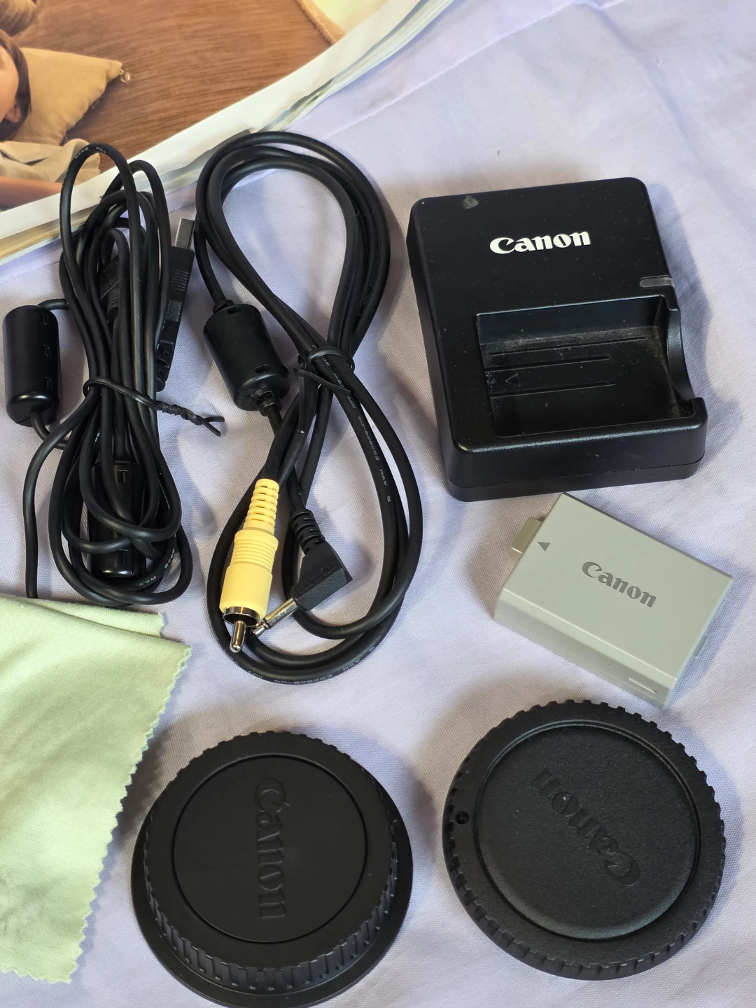 Canon EOS Rebel XSi DSLR with 18-55mm & 75-300mm Lenses and Bag - photo 5