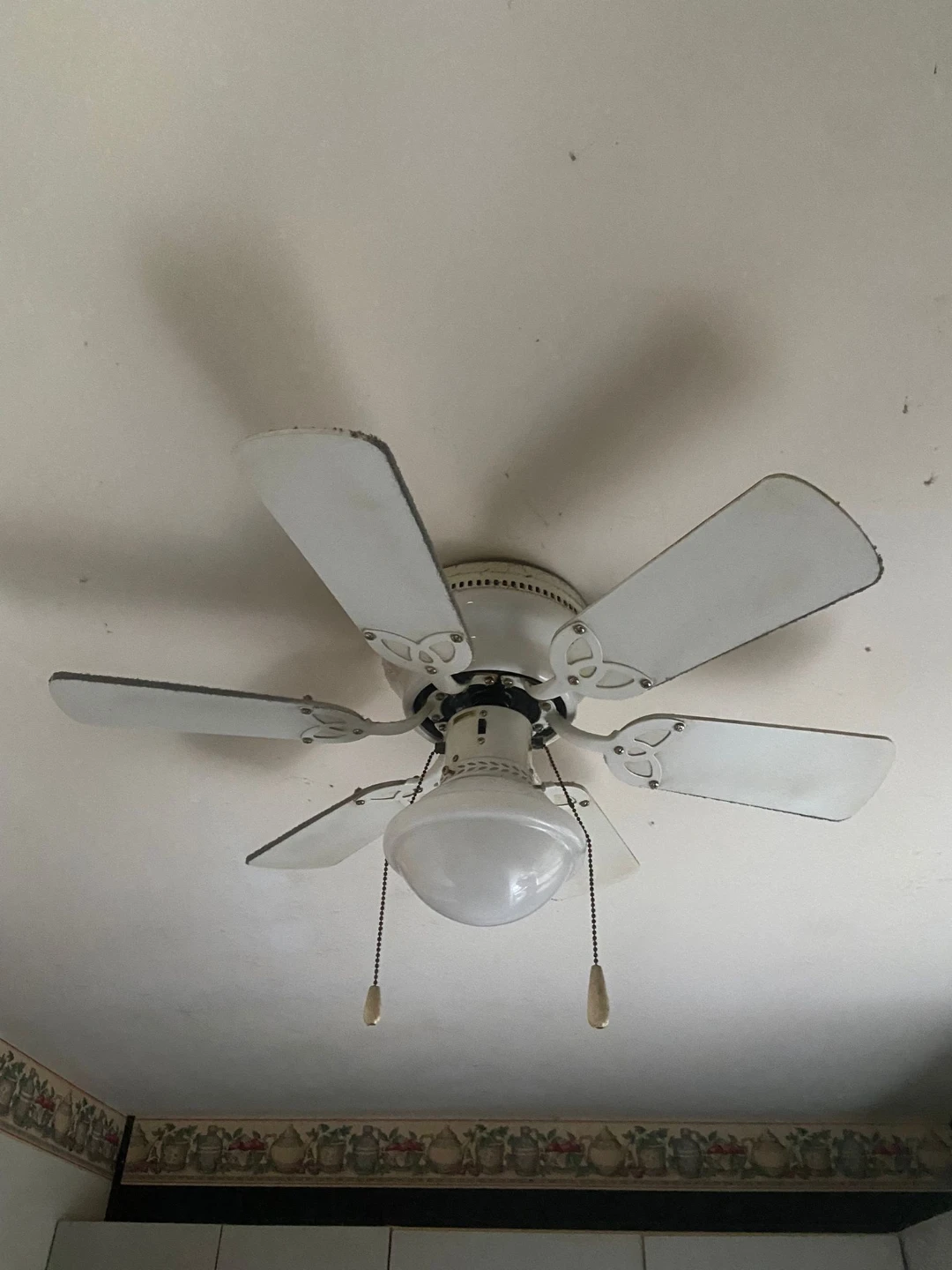 White 5-Blade Ceiling Fan with Light