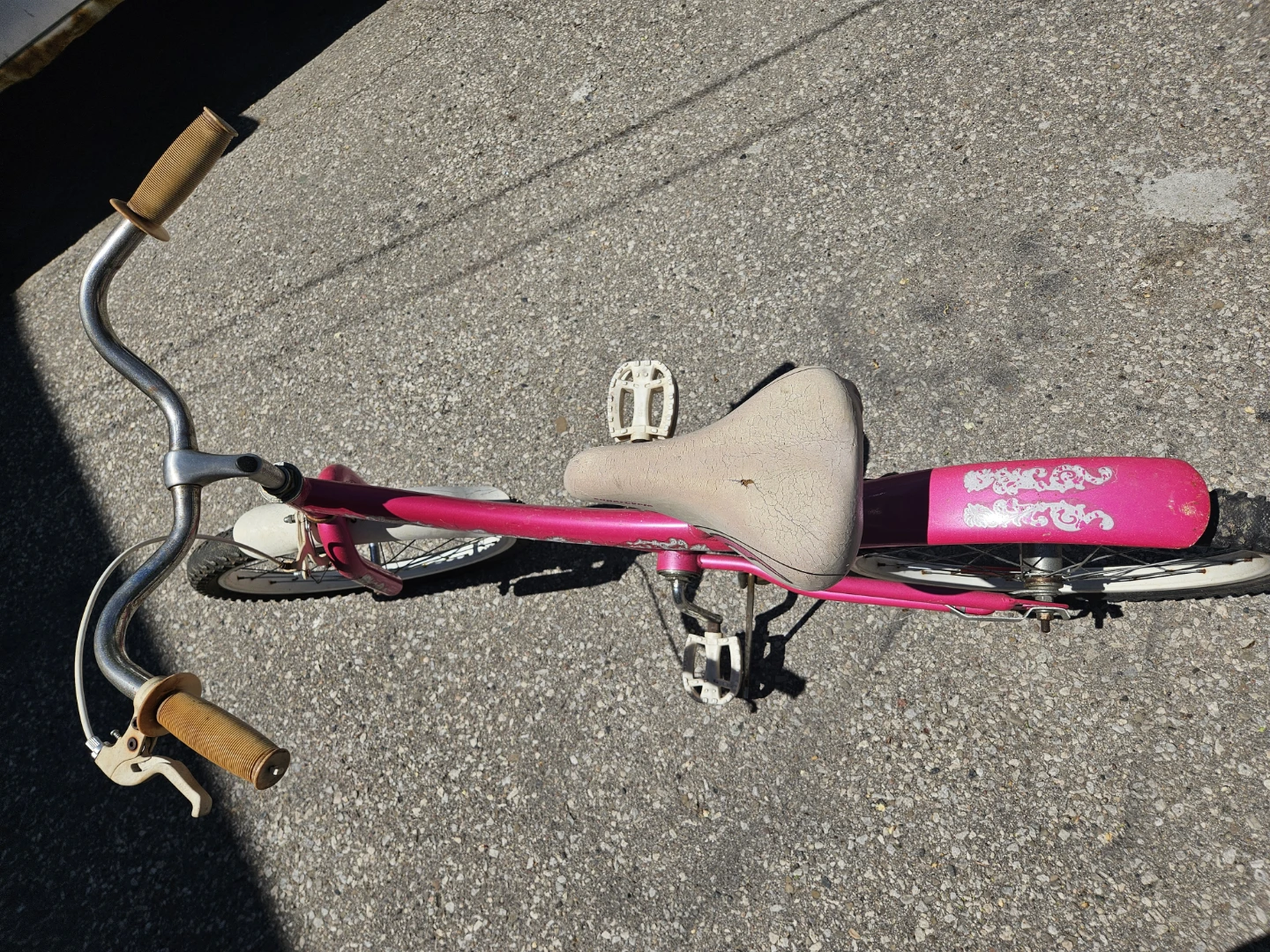 Pink "S" Logo Kids Bicycle - photo 2