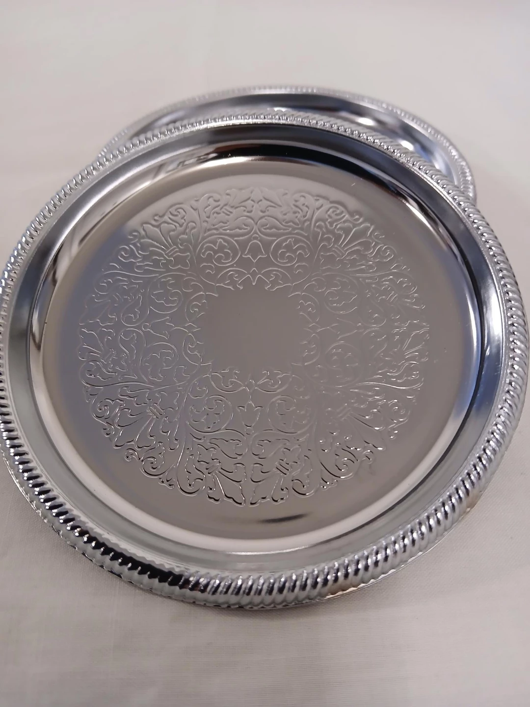 Set of 6 Silver Coasters with Embossed pattern. Pick up only. - photo 3