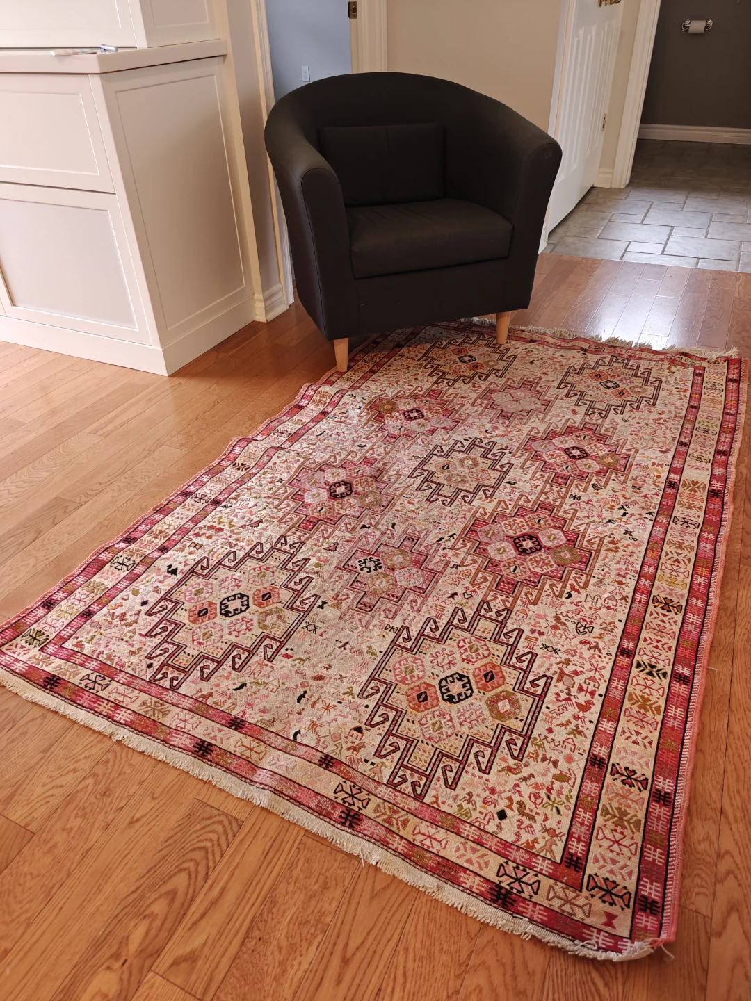 4*7 Area Rug - photo 3