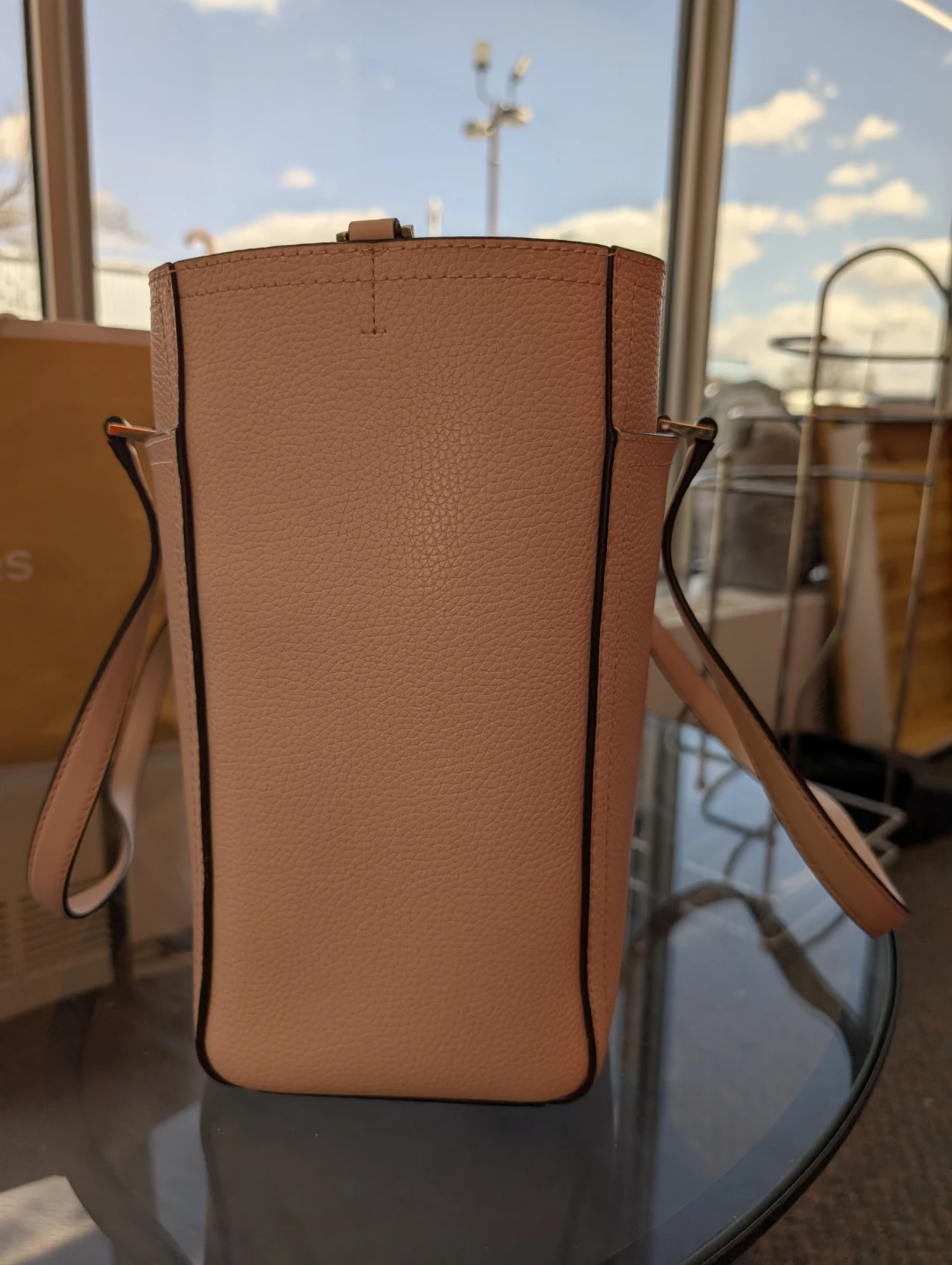 Michael Kors Pink Leather Tote Bag with Matching Pouch - photo 5