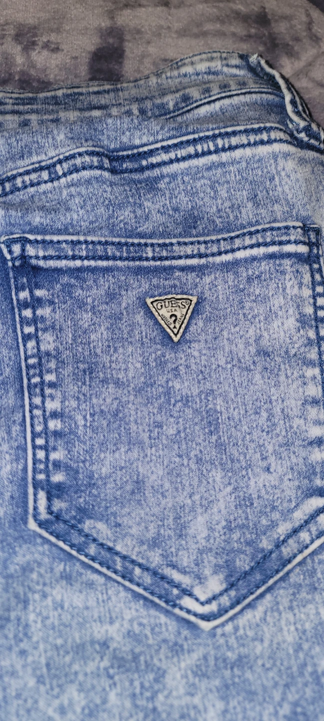Guess Acid Wash Skinny Jeans - photo 3