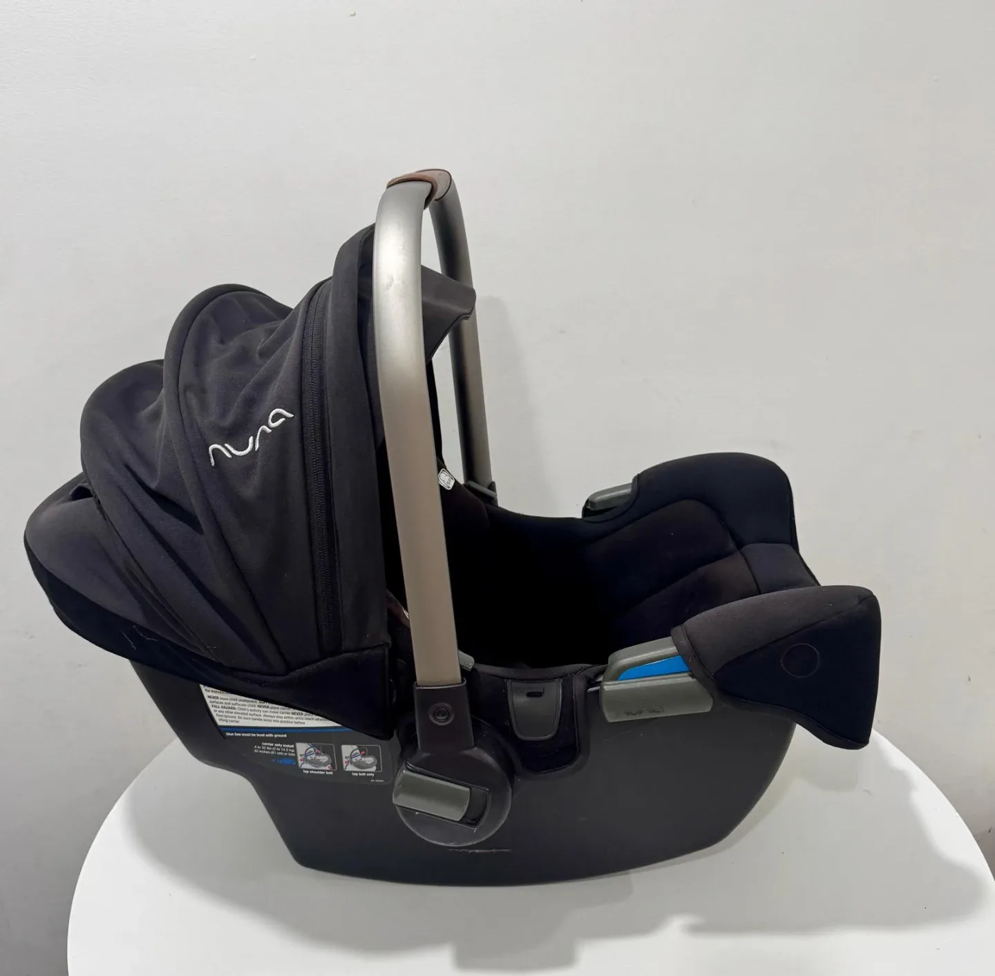 Nuna Pipa Infant Car Seat with Base - Black - photo 3
