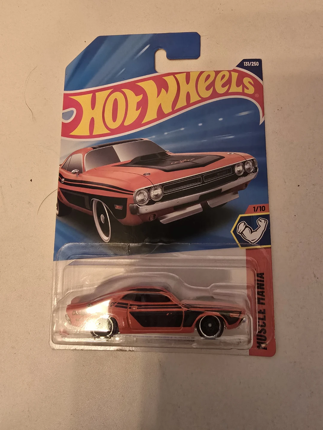 Hot Wheels Muscle Mania 1/10 Diecast Car
