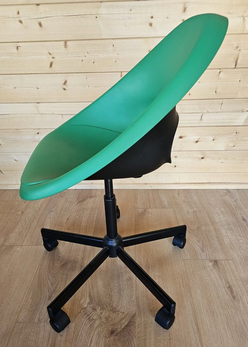 Green Office Chair with Wheels - photo 3