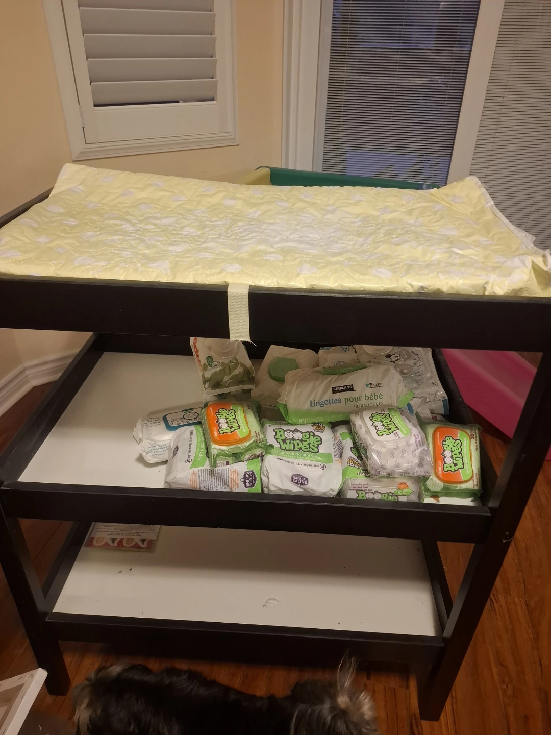 Table for change diapers