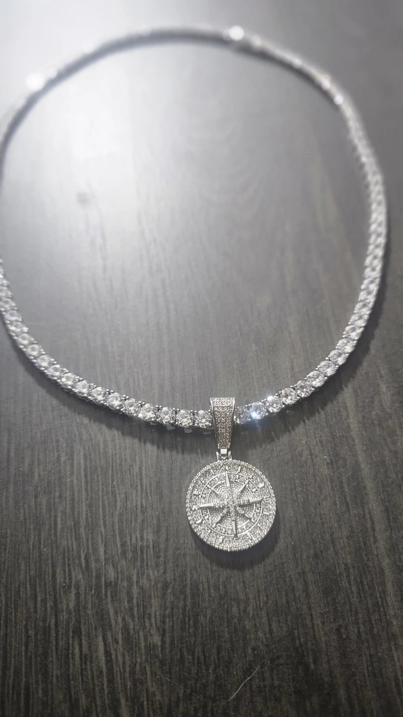Moissanite pendant and pointer necklace