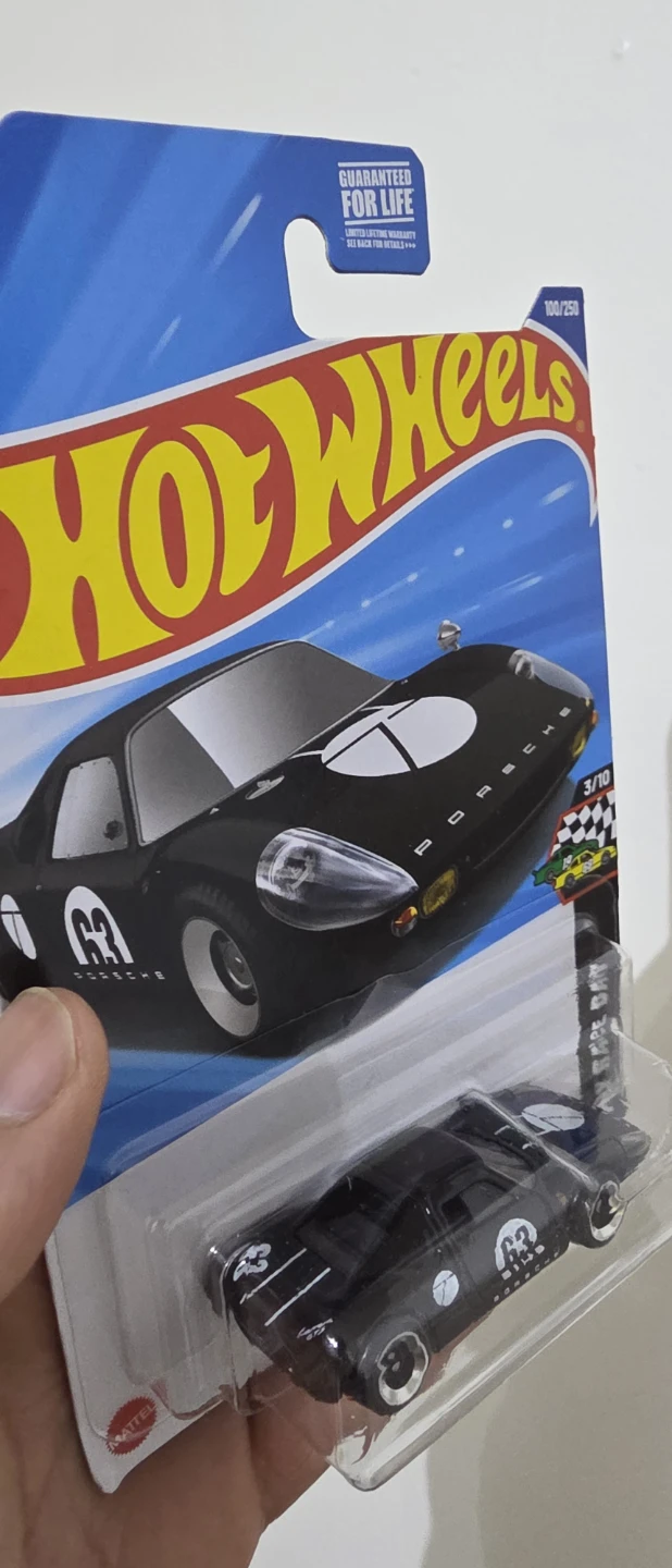 Hot Wheels Porsche 917K - photo 2