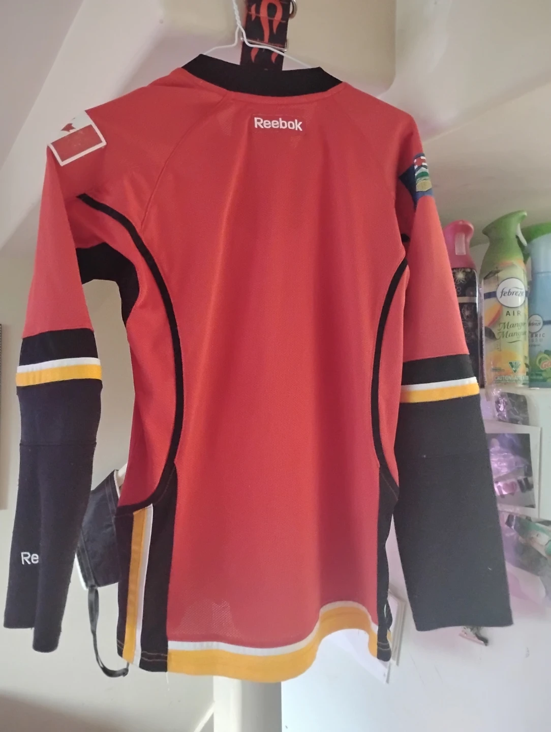 Calgary Flames Reebok Hockey Jersey - photo 2