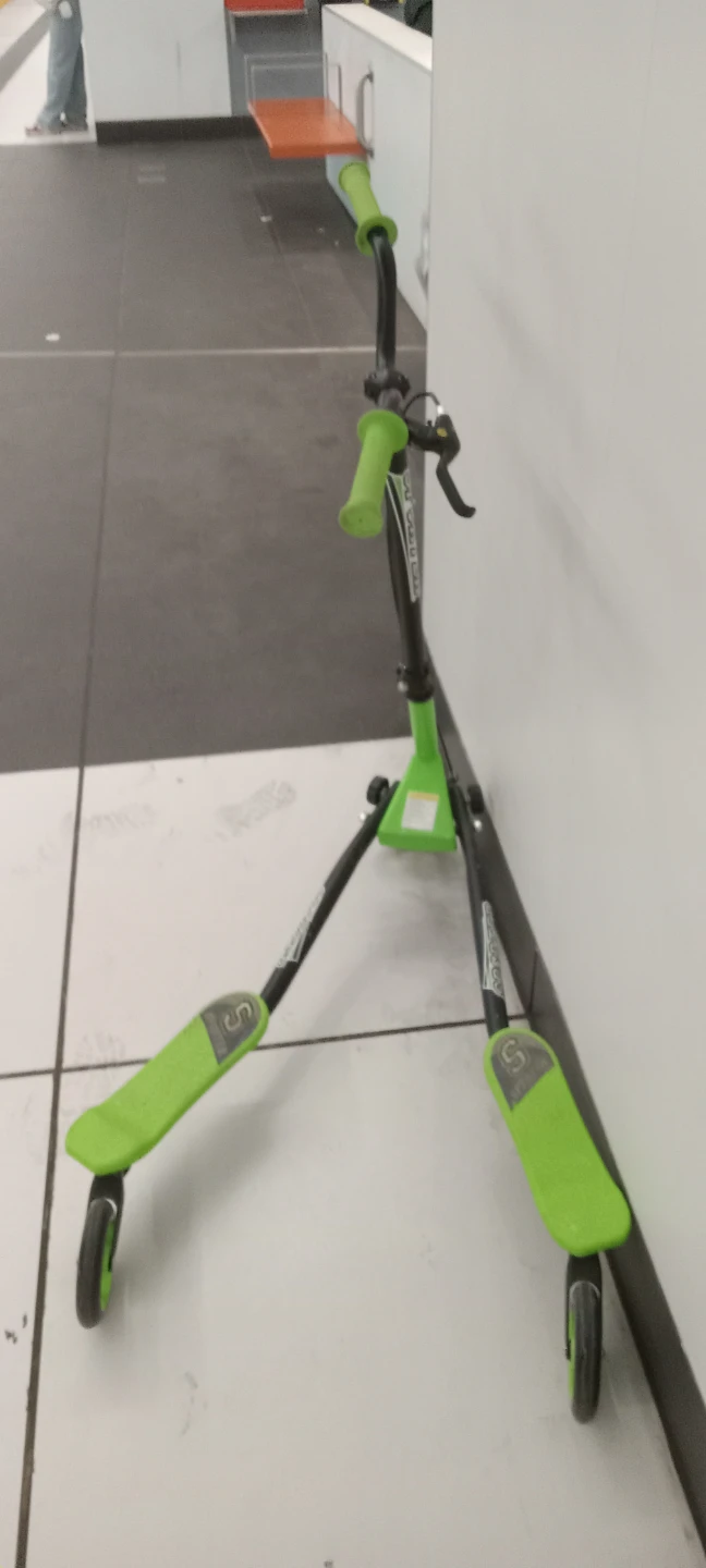 GTS Scooter 3-Wheel - photo 3