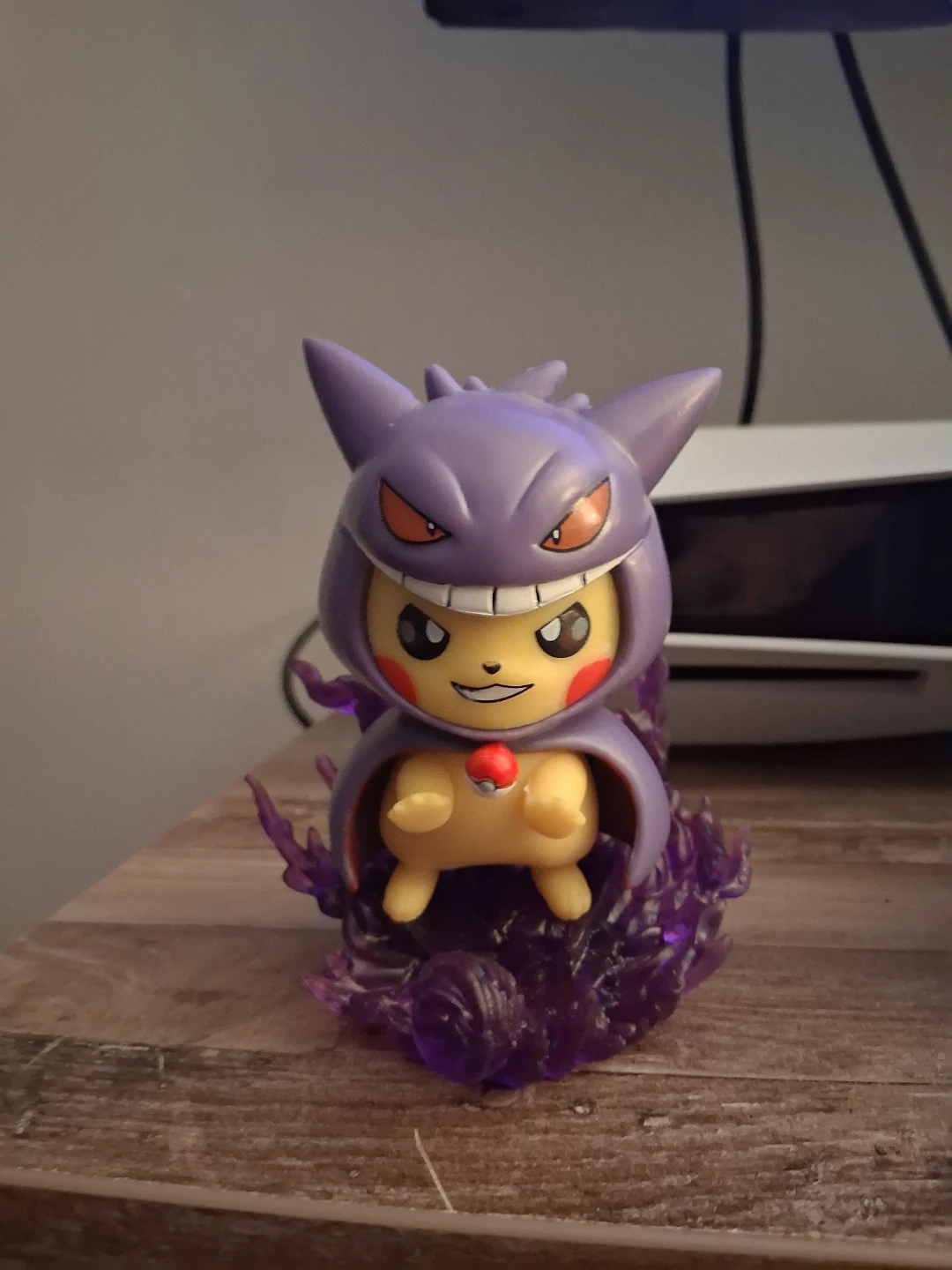 Pokemon Pikachu Cosplay Gengar Action Figure