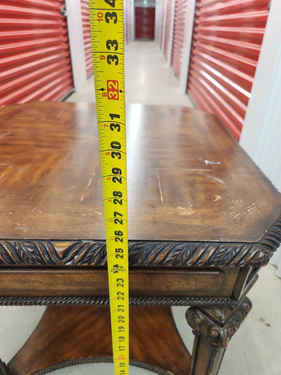 Accent table - photo 2