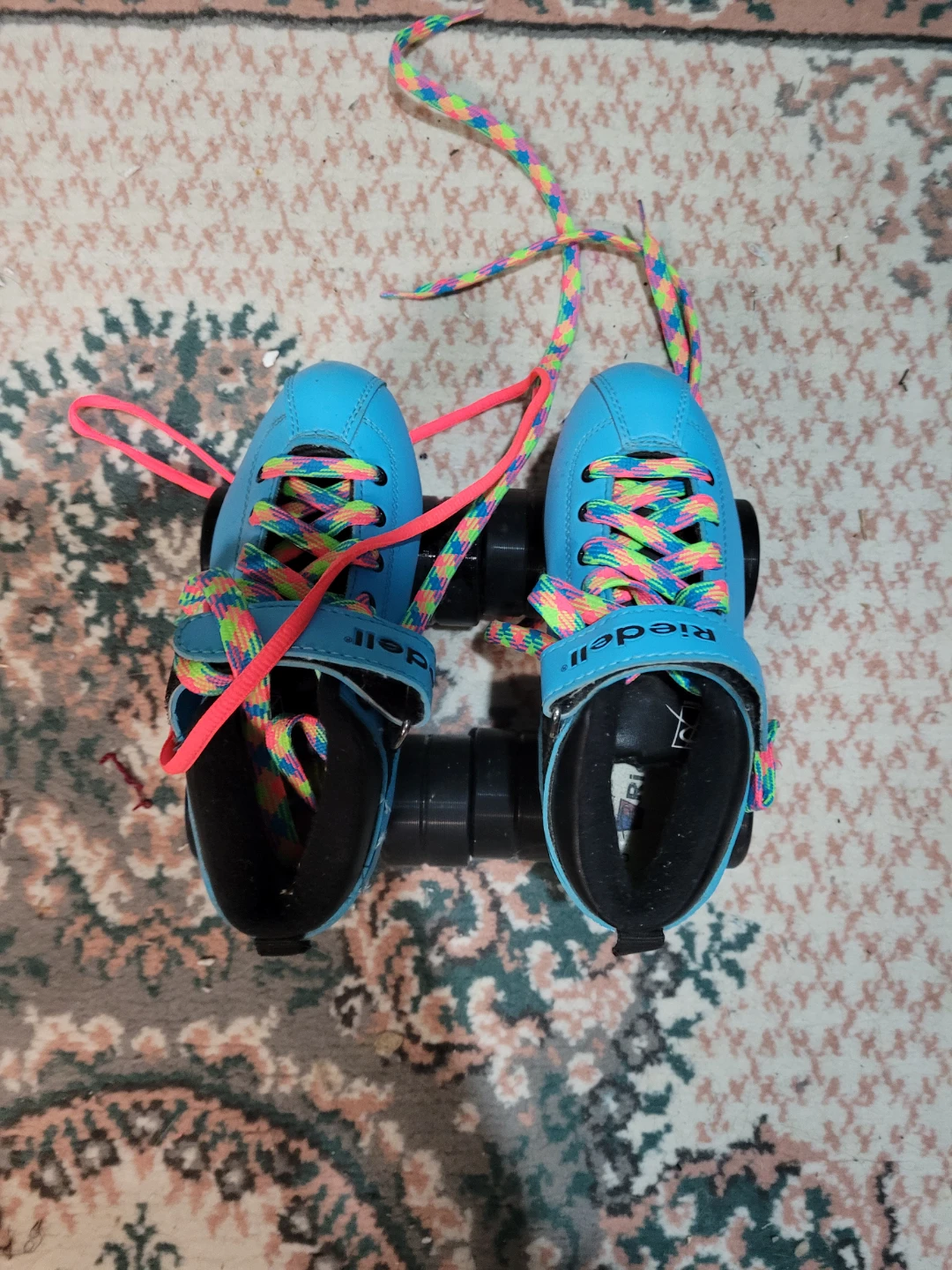 Size 2 Riedell Blue Roller Skates with Rainbow Laces - photo 3