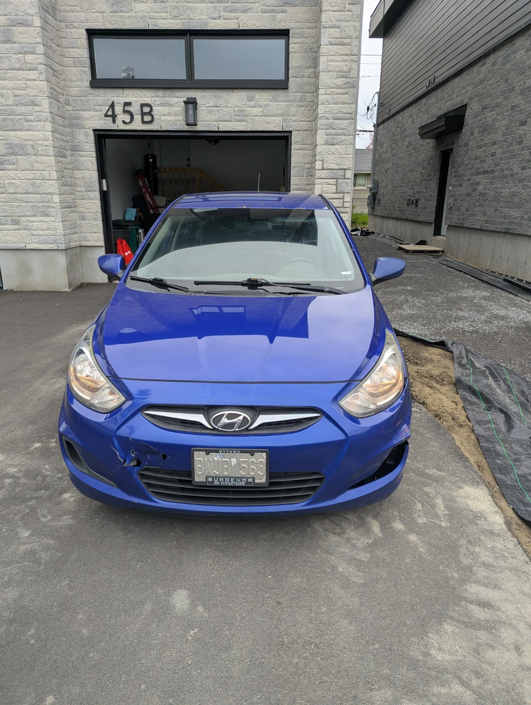 2014  Hyundai Accent Hatchback - photo 2