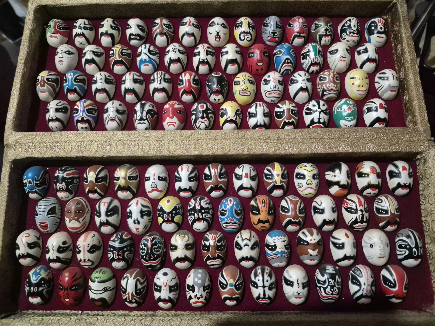Collection of Chinese Opera Masks - photo 2