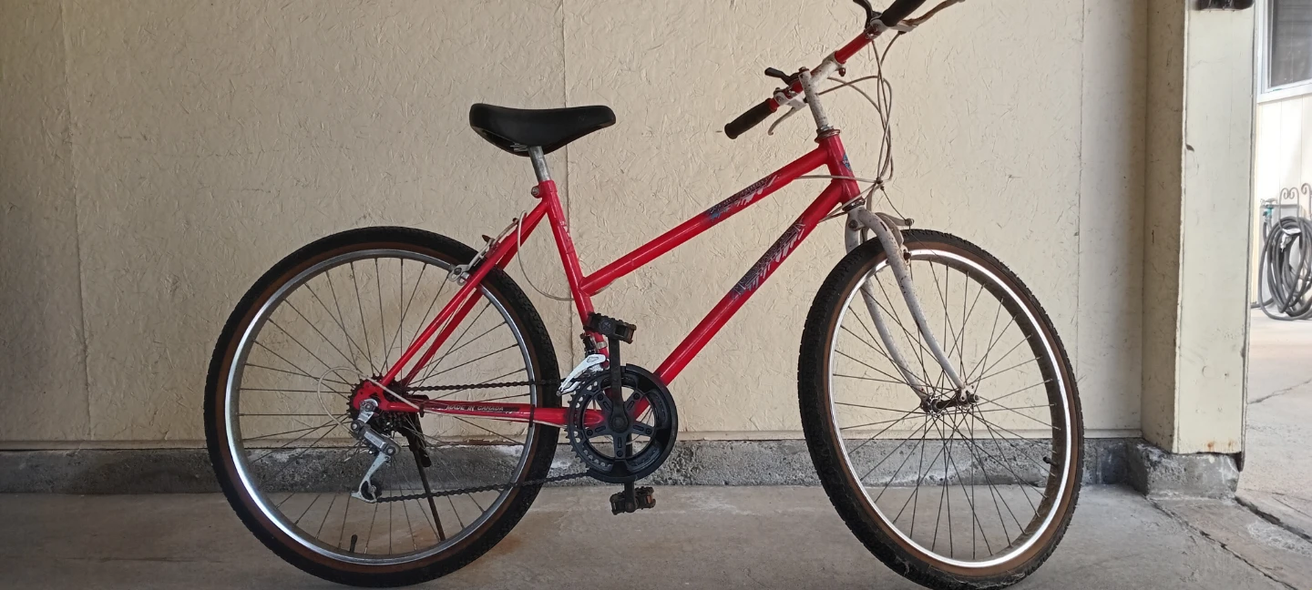 Red Vintage 'Westwood' Mountain Bike - photo 2