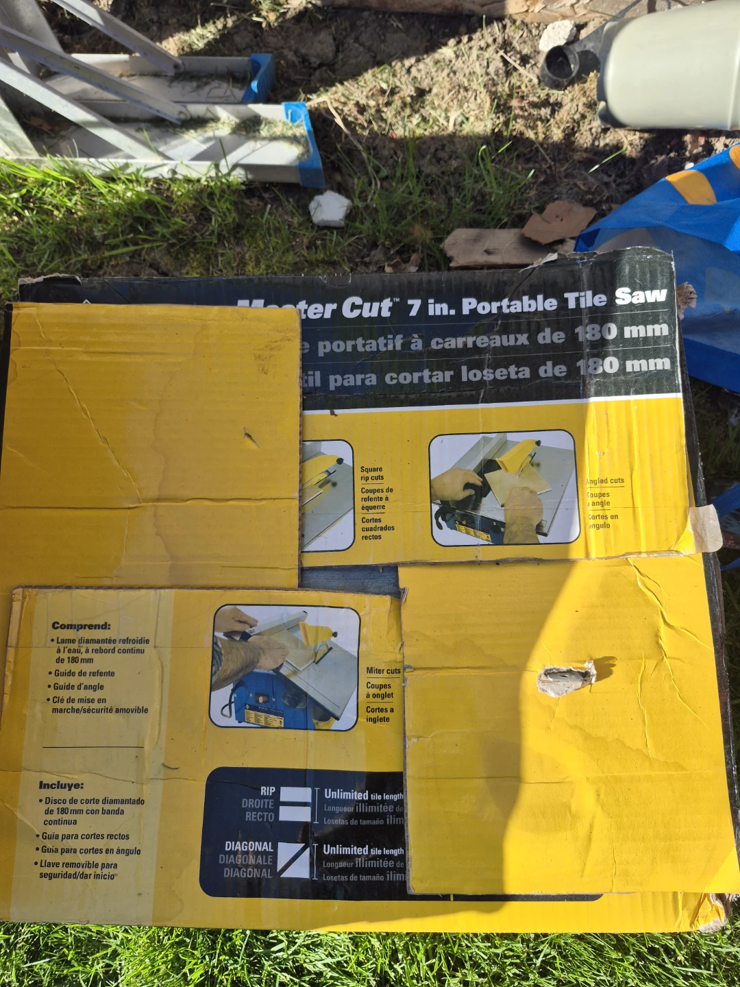 Master Cut 7 in. Portable Tile Saw