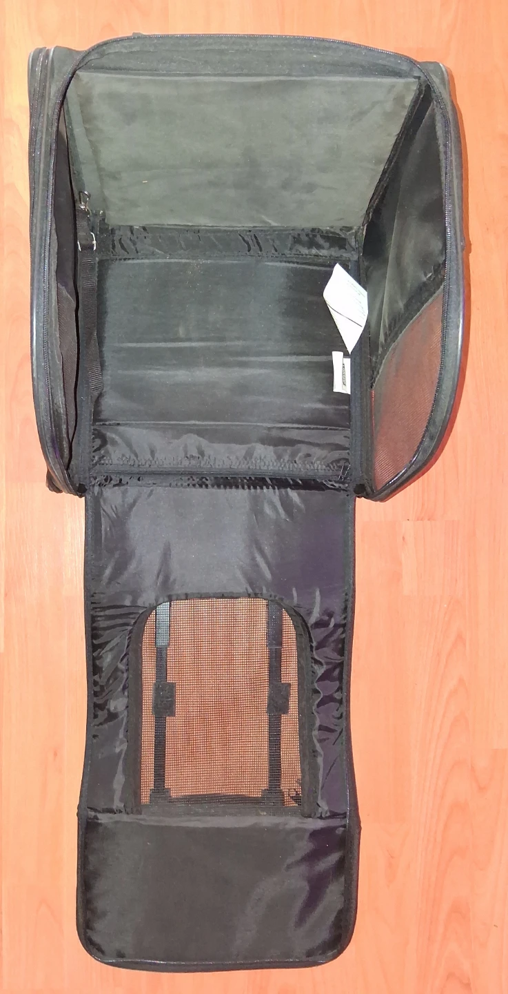 Cat or small dog carrier/stroller - photo 2