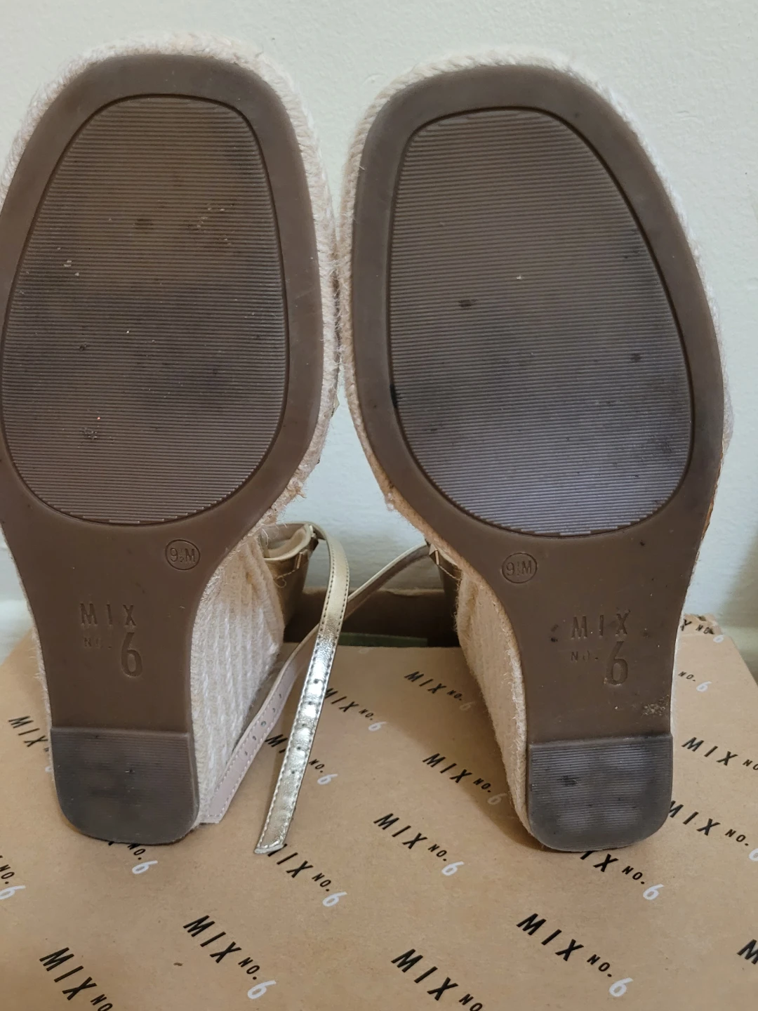 Gold Wedge Espadrille Sandals Size 9.5 - photo 4