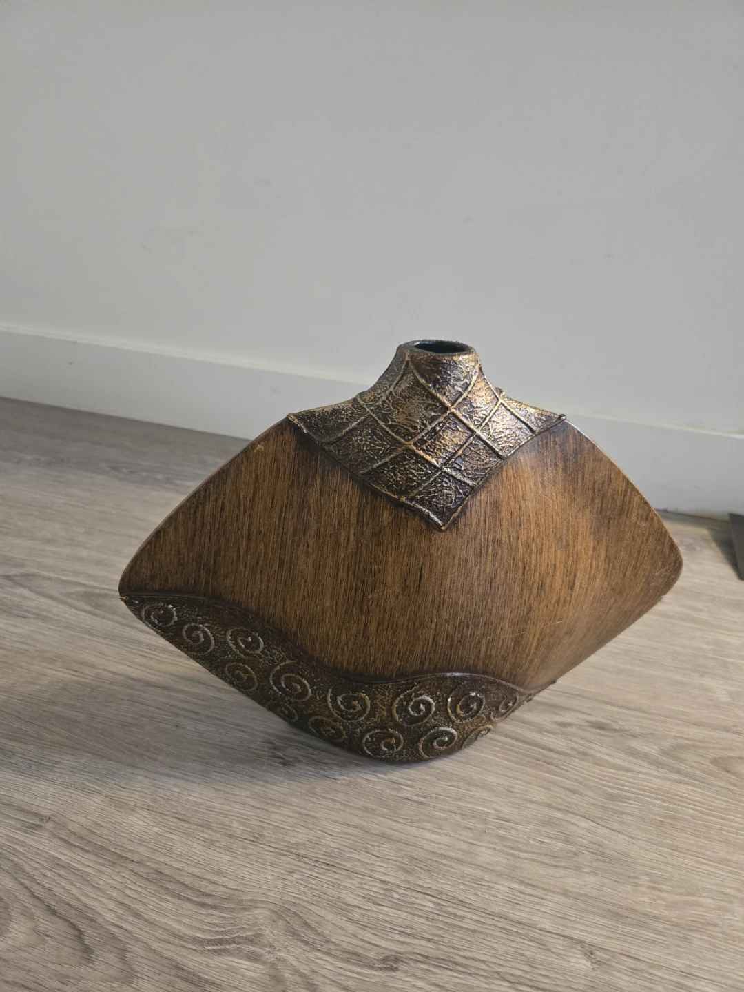 Decorative Wood-Look Vase with Ornate Accents