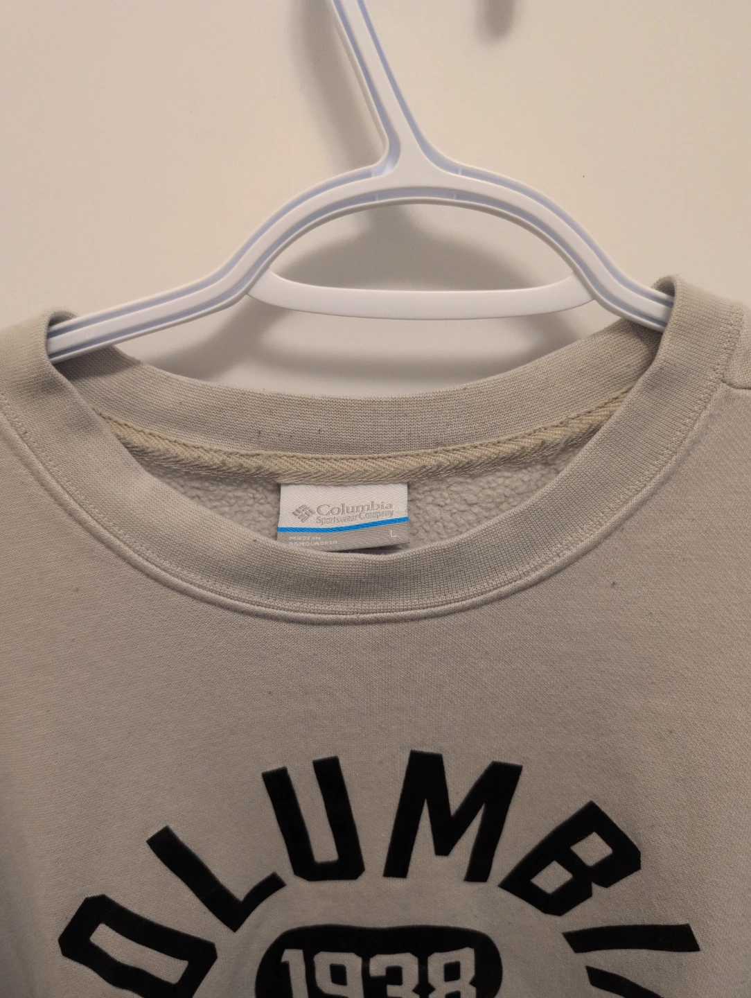 Columbia Sportswear & Hollister Sweatshirts Bundle - Size L & M - photo 2