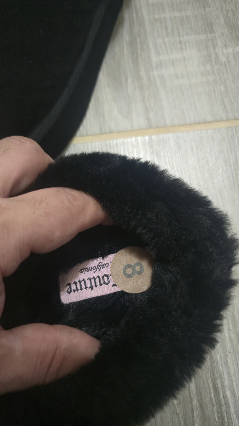 Juicy Couture Black Faux Fur Slippers Size 8 - photo 4