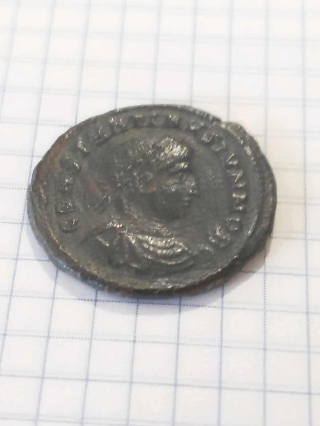 337-340 AD Constantine II ancient Roman bronze coin - photo 3