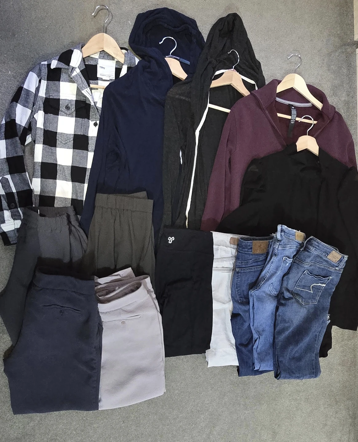 Aritiza Lululemon Brandy Melville Ralph Lauren