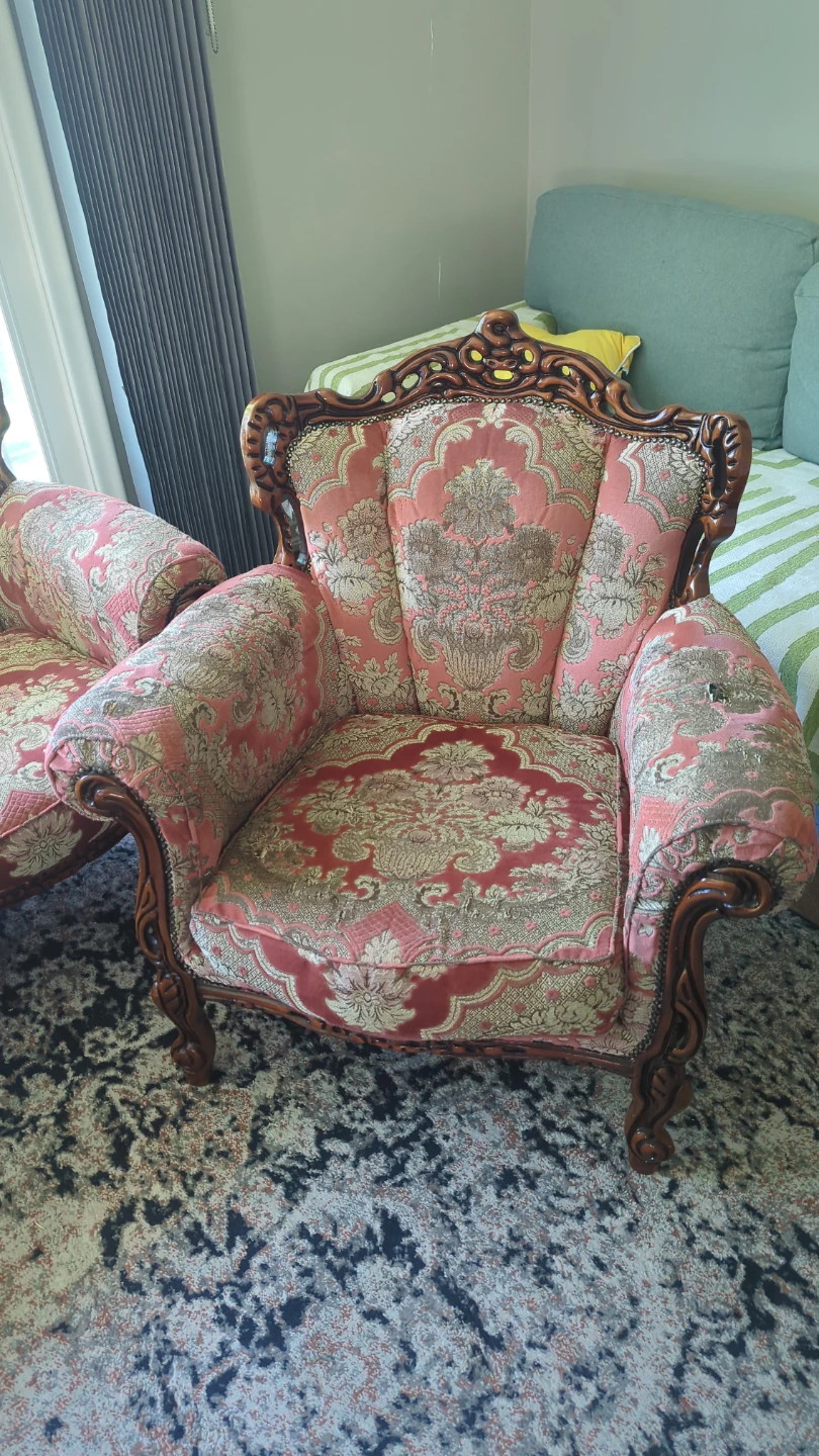 Antique Style Sofa and 2 Armchairs Set - photo 3