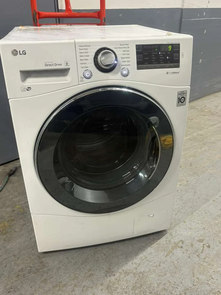 Lg 24in wide washer and dryer all in one machine