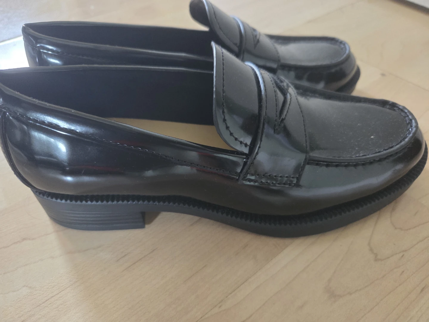 Nine West Black Patent Loafers Size 6 - photo 2