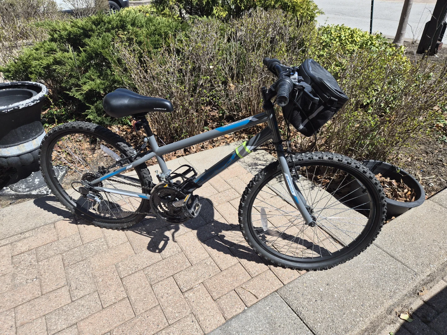 Supercycle Reaction Youth HT Mountain Bike - photo 2