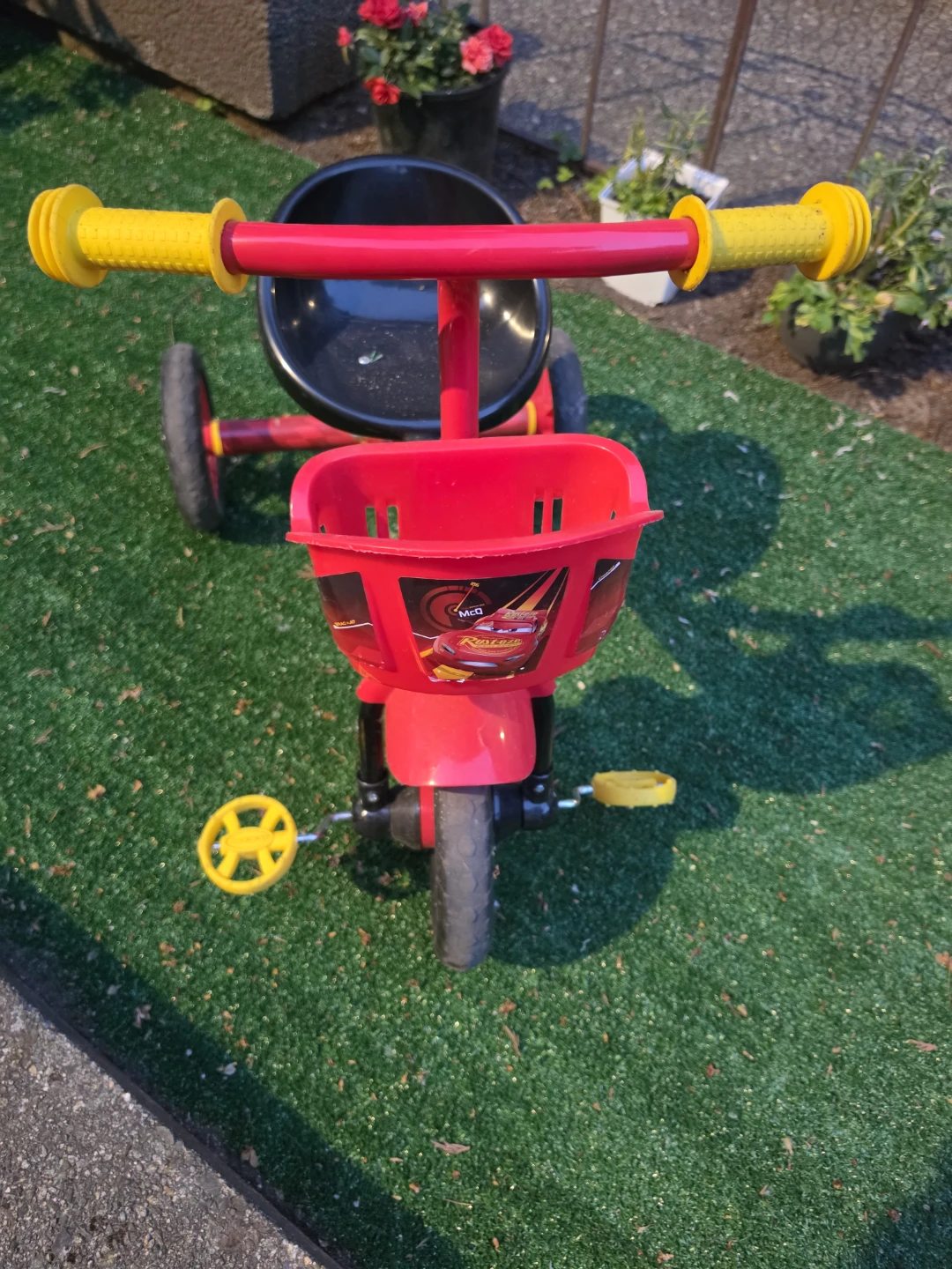 Disney Pixar Cars Lightning McQueen Tricycle