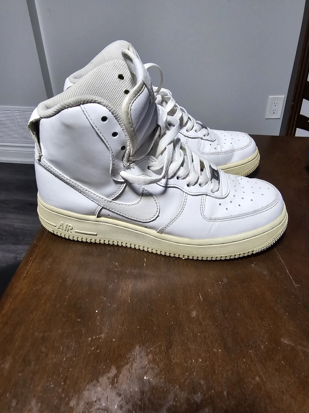 Nike Air Force 1 High Top Sneakers
