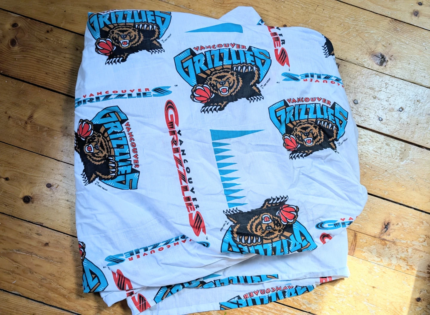 1994 Vancouver Grizzlies Twin Bed Set - photo 2