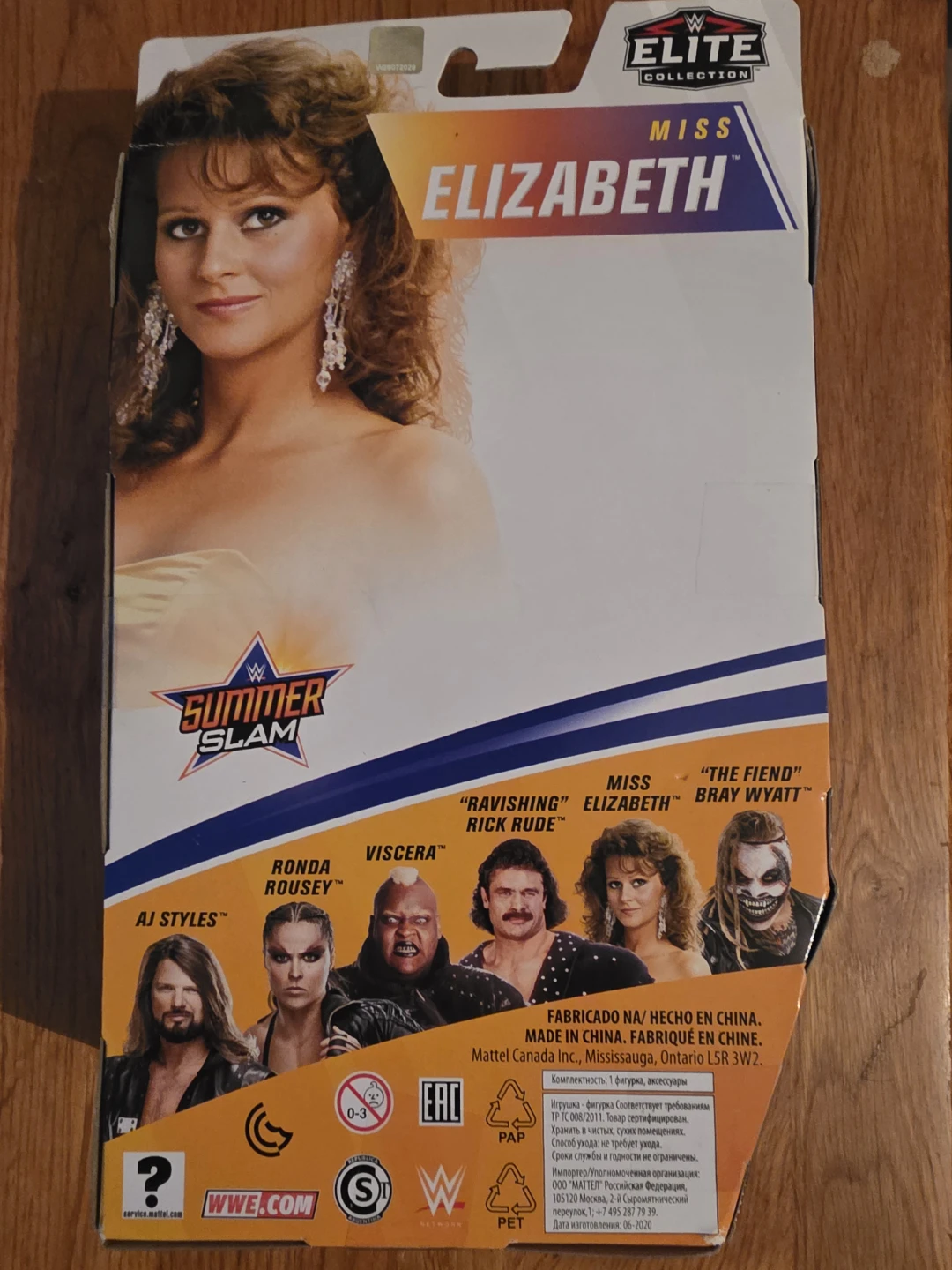 WWE Elite Collection Miss Elizabeth Action Figure - photo 2
