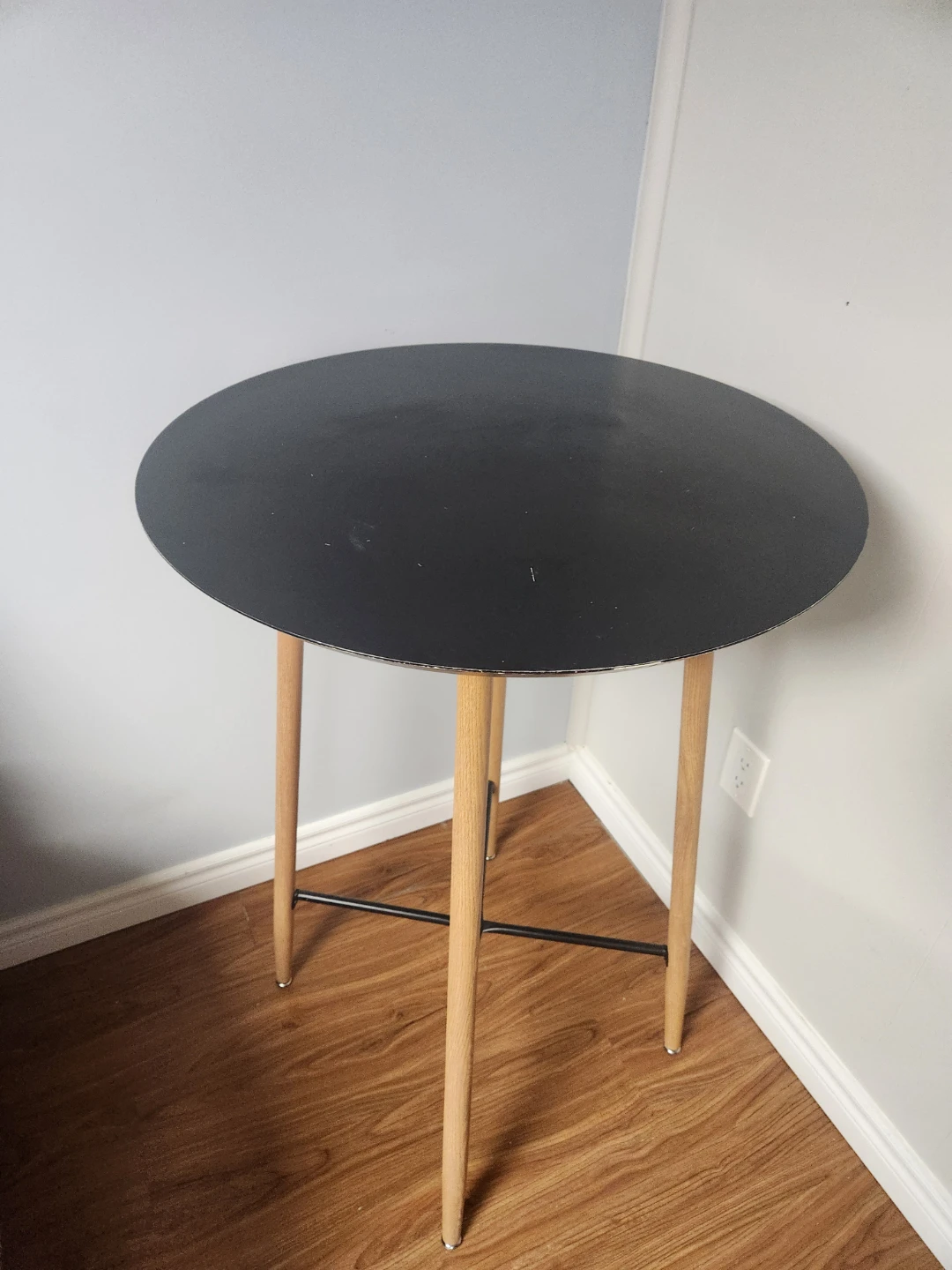 Round Black Table with Wooden Legs - photo 2