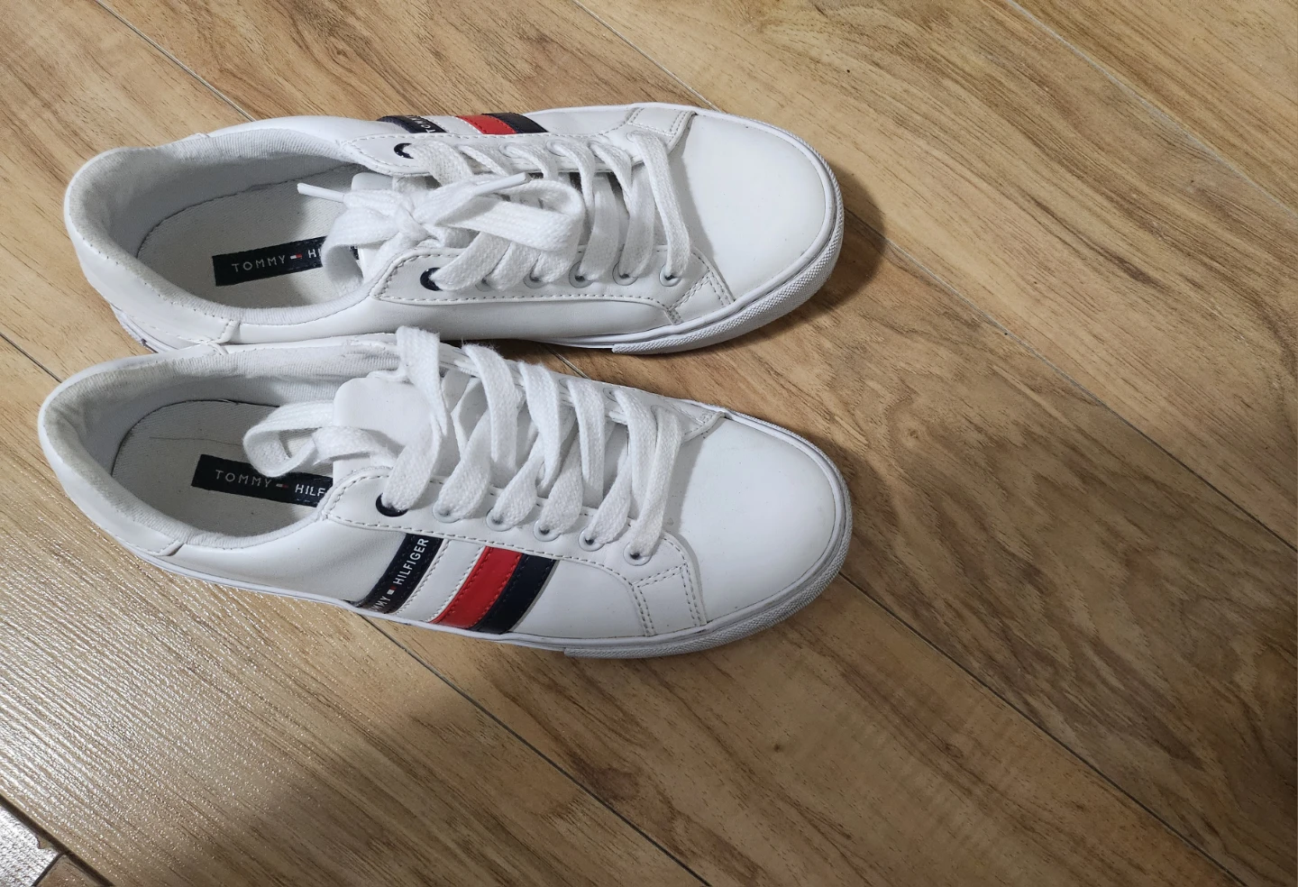 Tommy Hilfiger White Sneakers - photo 4
