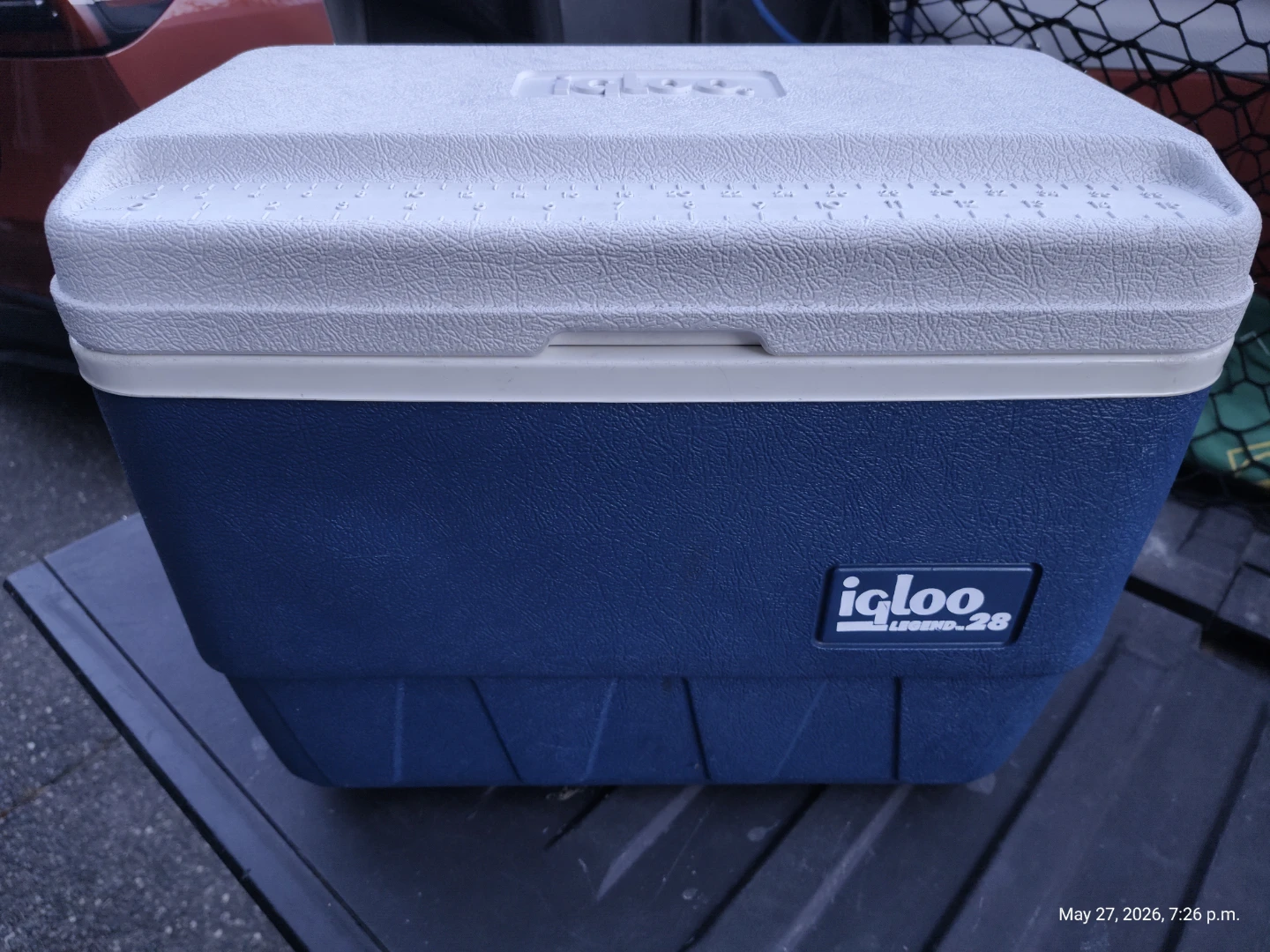 IGLOO 28qt Fishing Cooler 🥕 CLEAN 🫧