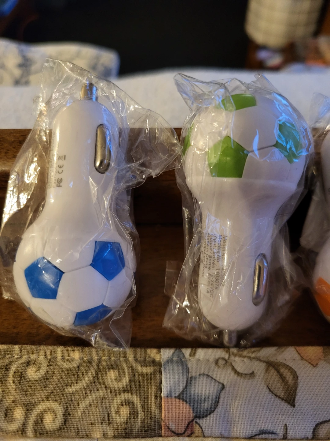 Soccer Ball Car Chargers Asst Colours - photo 3