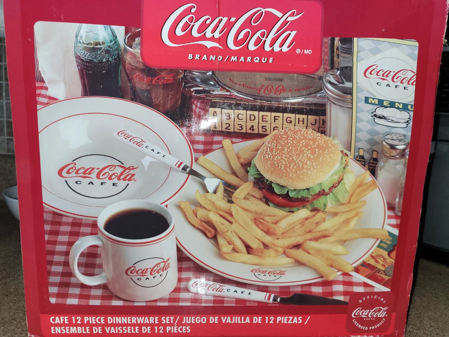 Coca-Cola Cafe 12 Piece Dinnerware Set