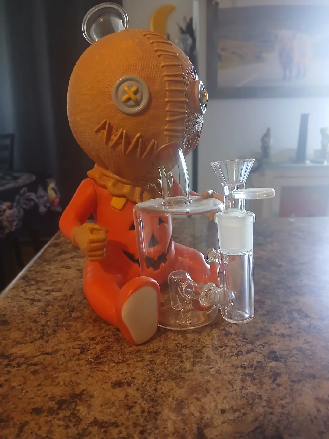 Sam Trick 'r Treat Glass Water Pipe