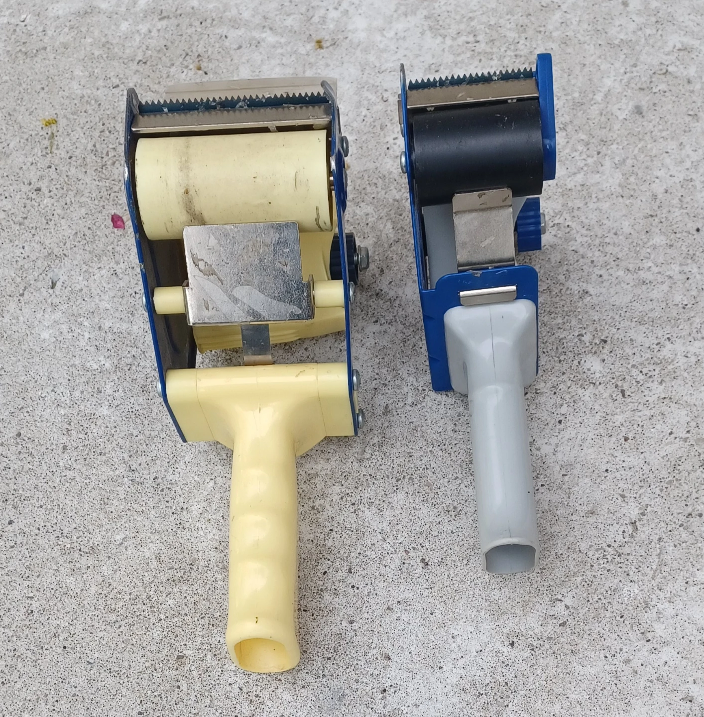 Two Tape Dispensers - photo 3
