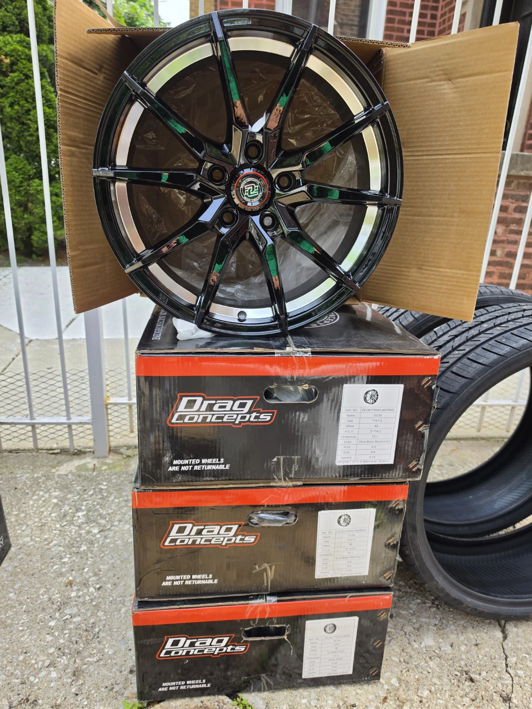 New Drag 17 inch Gloss Black Wheels Rims 5x114.3 5x115 - photo 3