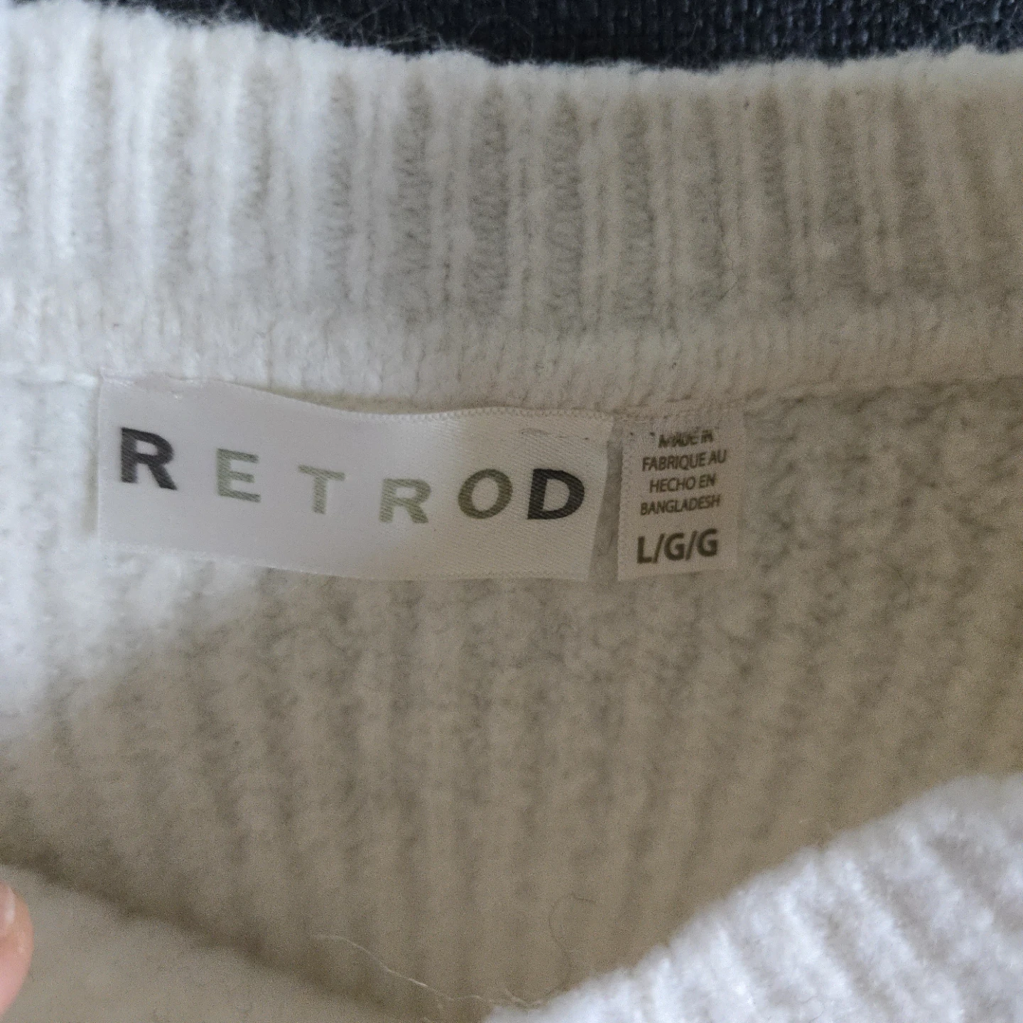 RETROD Cream Knit Sweater Size M - photo 2